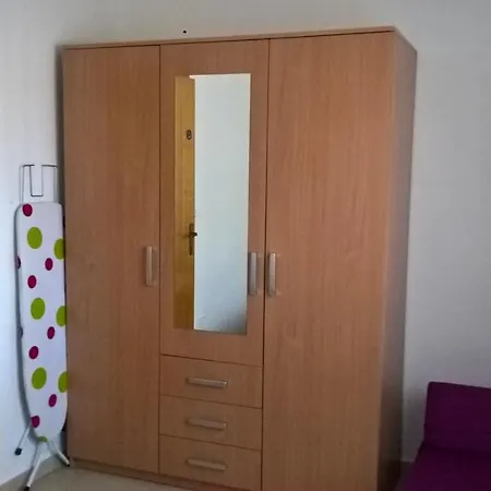 Lidija Apartment *